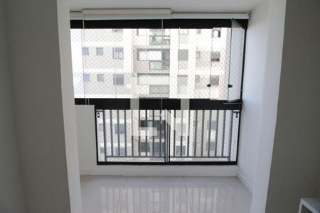 Sala de apartamento à venda com 2 quartos, 48m² em Centro, Osasco