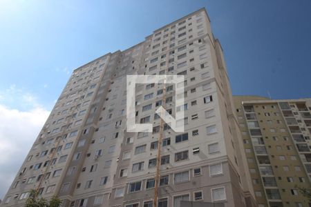 Fachada de apartamento para alugar com 2 quartos, 42m² em Vila Suzana, São Paulo