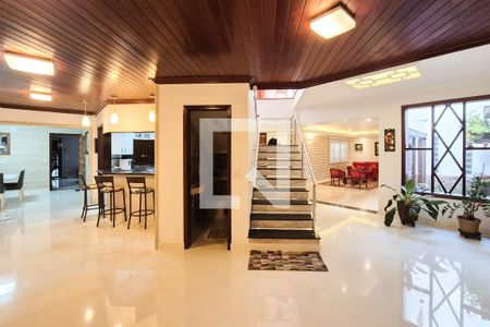 Sala de casa à venda com 4 quartos, 530m² em Parque dos Passaros, São Bernardo do Campo