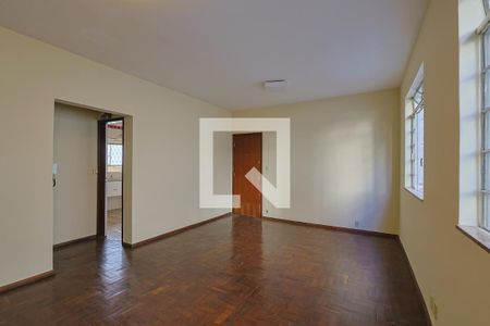 Sala de apartamento à venda com 3 quartos, 100m² em Santo Antônio, Belo Horizonte