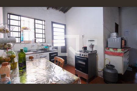 Banheiro Social de casa para alugar com 2 quartos, 85m² em Jardim Galli, São Paulo