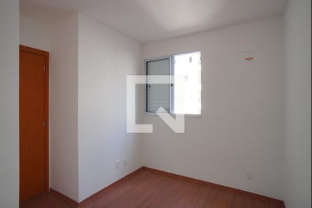 Quarto 2 de apartamento para alugar com 2 quartos, 45m² em Costa E Silva, Porto Alegre