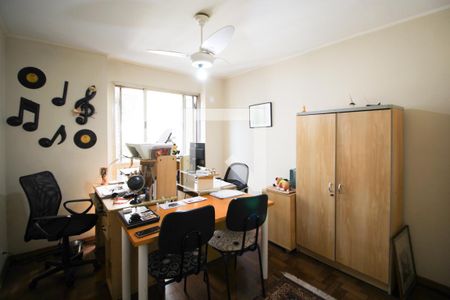 Quarto 2 de apartamento à venda com 3 quartos, 130m² em Itaim Bibi, São Paulo