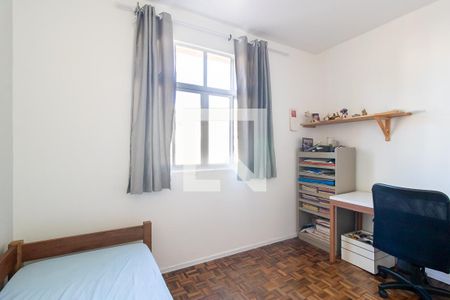 Quarto 1 de apartamento para alugar com 2 quartos, 89m² em Alto da Glória, Curitiba