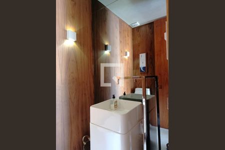 Lavabo de apartamento à venda com 2 quartos, 109m² em Pinheiros, São Paulo