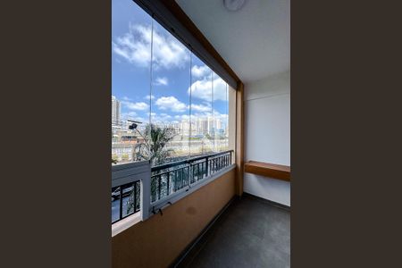 Varanda de kitnet/studio para alugar com 1 quarto, 25m² em Belenzinho, São Paulo