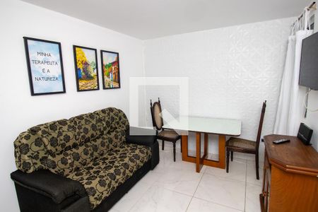 Sala de apartamento para alugar com 2 quartos, 60m² em Vargem Pequena, Rio de Janeiro