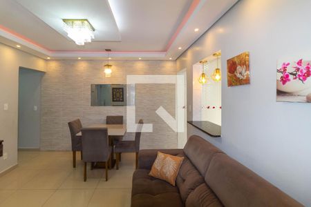 Sala de casa para alugar com 3 quartos, 130m² em Jardim Paraguacu, São Paulo
