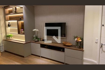 Apartamento à venda com 2 quartos, 167m² em Vila Ipojuca, São Paulo