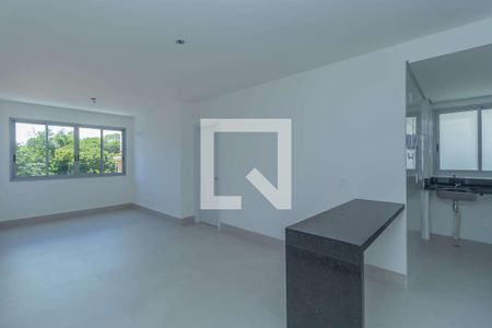 Apartamento à venda com 3 quartos, 80m² em Sagrada Família, Belo Horizonte