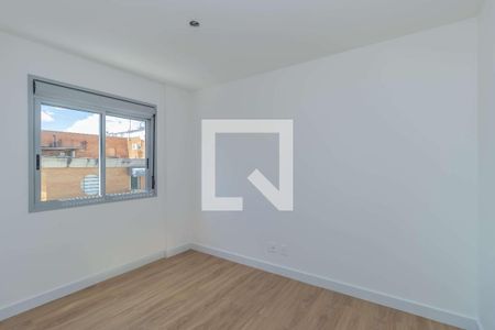 Apartamento à venda com 3 quartos, 78m² em Sagrada Família, Belo Horizonte