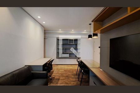 Apartamento à venda com 1 quarto, 58m² em Cambuí, Campinas