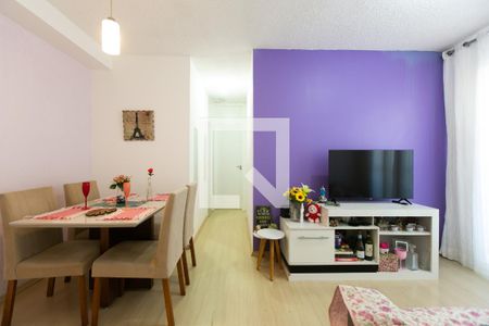 Sala de apartamento para alugar com 2 quartos, 47m² em Colônia (zona Leste), São Paulo