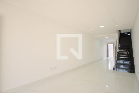 Sala de casa à venda com 3 quartos, 140m² em Penha de França, São Paulo