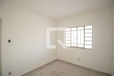 Quarto 1 de casa para alugar com 2 quartos, 60m² em Sete Pontes, São Gonçalo