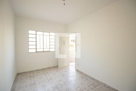 Sala de casa para alugar com 2 quartos, 60m² em Sete Pontes, São Gonçalo