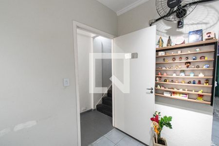 Quarto 1 de casa para alugar com 6 quartos, 300m² em Ipiranga, São Paulo