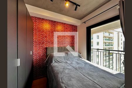 Quarto de kitnet/studio à venda com 0 quarto, 28m² em Santo Amaro, São Paulo
