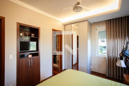 Suíte de casa de condomínio à venda com 4 quartos, 380m² em Planalto, Belo Horizonte