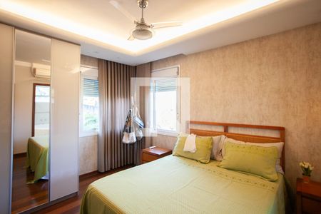 Suíte de casa de condomínio à venda com 4 quartos, 380m² em Planalto, Belo Horizonte