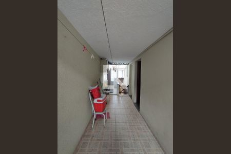 Quintal de casa à venda com 5 quartos, 150m² em Sacoma, São Paulo