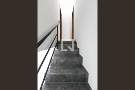 Escada de apartamento à venda com 2 quartos, 82m² em Itaquera, São Paulo