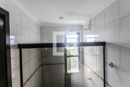 Banheiro da Suíte de apartamento para alugar com 4 quartos, 127m² em Jardim Armação, Salvador