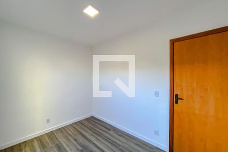 Quarto 1 de apartamento para alugar com 2 quartos, 55m² em Vila Libanesa, São Paulo