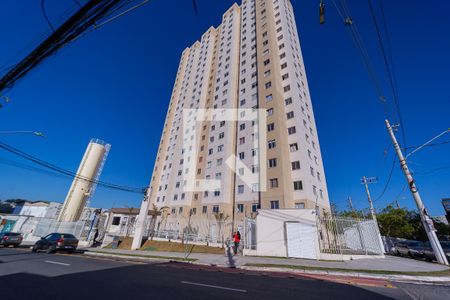Fachada de apartamento para alugar com 2 quartos, 34m² em Vila Ré, São Paulo