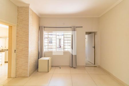 Quarto 1 de casa à venda com 3 quartos, 210m² em Mirandópolis, São Paulo