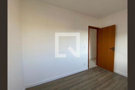 Quarto 1 de apartamento para alugar com 2 quartos, 55m² em Vila Libanesa, São Paulo