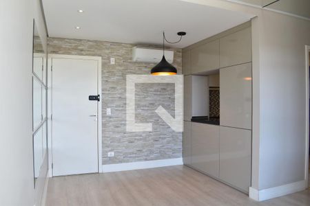 Sala de apartamento para alugar com 3 quartos, 60m² em Boa Vista, Curitiba