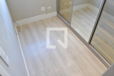 Quarto 1 de apartamento para alugar com 3 quartos, 60m² em Boa Vista, Curitiba