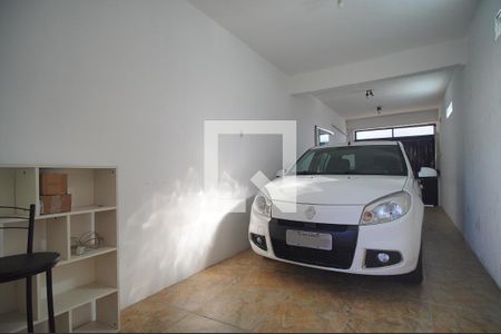 Garagem de casa à venda com 2 quartos, 270m² em Santo Afonso, Novo Hamburgo