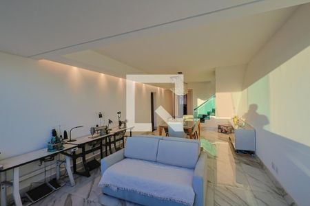 Sala 1 de apartamento à venda com 4 quartos, 300m² em Fernão Dias, Belo Horizonte