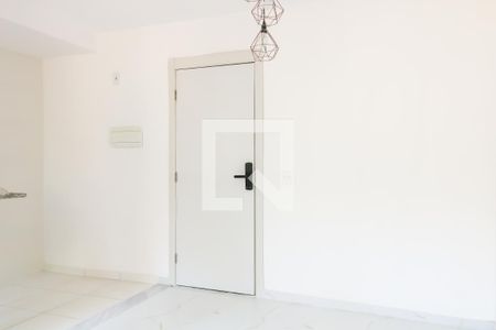 Sala de apartamento à venda com 2 quartos, 44m² em Bonsucesso, Rio de Janeiro