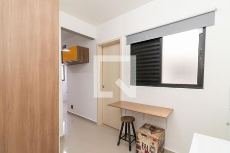 Quarto de apartamento à venda com 1 quarto, 28m² em Vila Santana, São Paulo