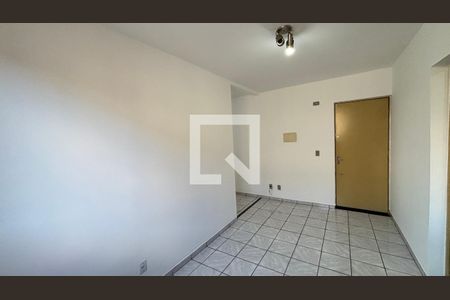 Sala de apartamento à venda com 2 quartos, 43m² em Parque das Nações, Santo André