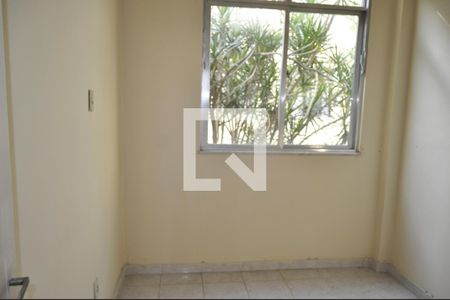 Quarto 1 de apartamento à venda com 3 quartos, 70m² em Sampaio, Rio de Janeiro