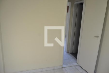 Quarto 1 de apartamento à venda com 3 quartos, 70m² em Sampaio, Rio de Janeiro