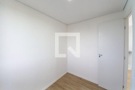 Quarto 1 de apartamento para alugar com 2 quartos, 44m² em Jardim Yeda, Campinas