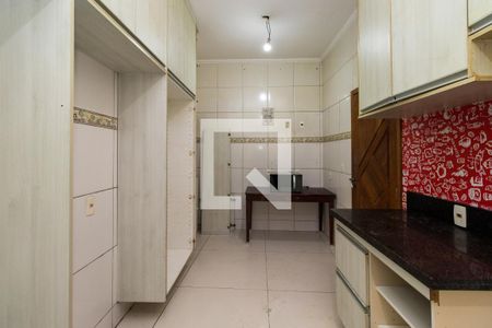 Cozinha de casa para alugar com 3 quartos, 93m² em Parque dos Bancarios, São Paulo