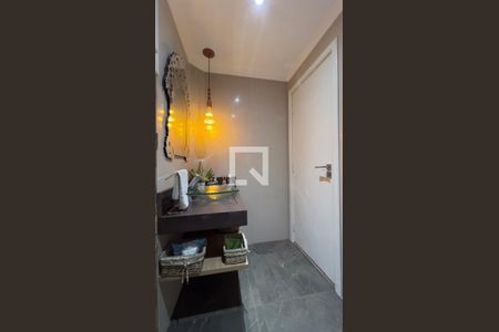 Lavabo de casa para alugar com 4 quartos, 300m² em Jardim Bom Clima, Guarulhos