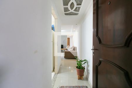 Entrada de apartamento à venda com 3 quartos, 67m² em Conjunto Habitacional A. E. Carvalho, São Paulo