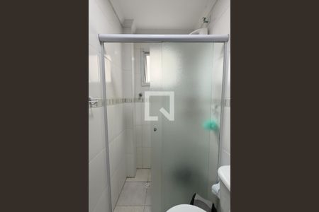 Banheiro de apartamento para alugar com 1 quarto, 45m² em Cidade Ocian, Praia Grande