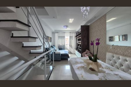 Sala de casa à venda com 2 quartos, 180m² em Utinga, Santo André