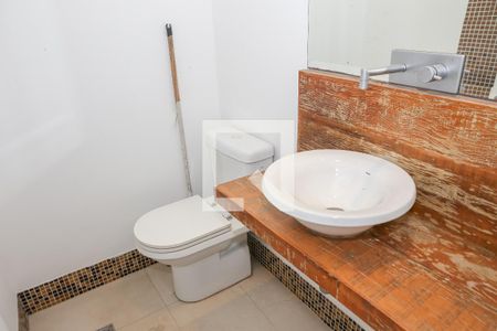Lavabo 2 de apartamento à venda com 5 quartos, 410m² em Lapa, São Paulo