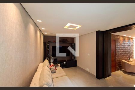 Sala de TV de apartamento para alugar com 3 quartos, 220m² em São Lucas, Belo Horizonte