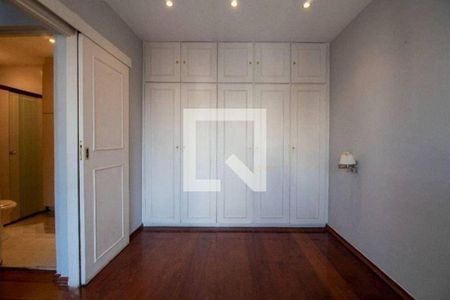 Apartamento à venda com 3 quartos, 124m² em Vila Uberabinha, São Paulo