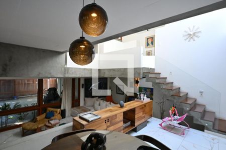 Sala de casa à venda com 3 quartos, 443m² em Cidade Jardim, São Paulo